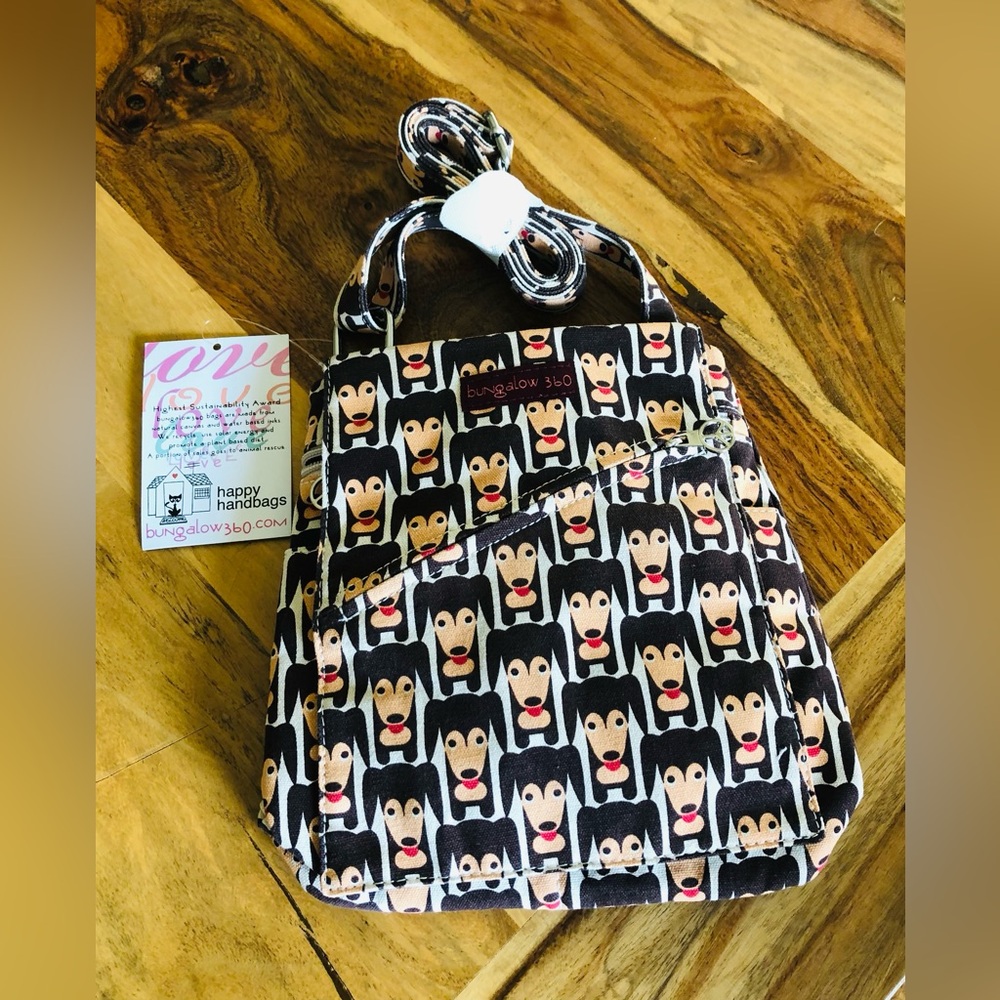 Bungalow360 crossbody doggy design bag NWT